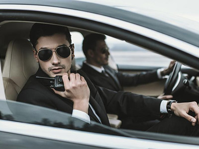 大型商業(yè)活動如何借助環(huán)宇專業(yè)保鏢力量來維護秩序？